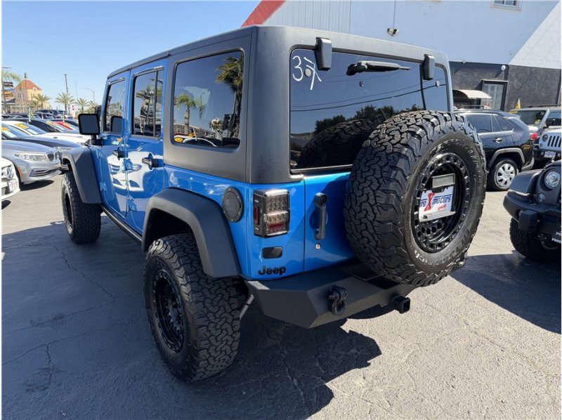Used 2015 Jeep Wrangler Unlimited Sport w/ Quick Order Package 24S AWD/4WD image 48