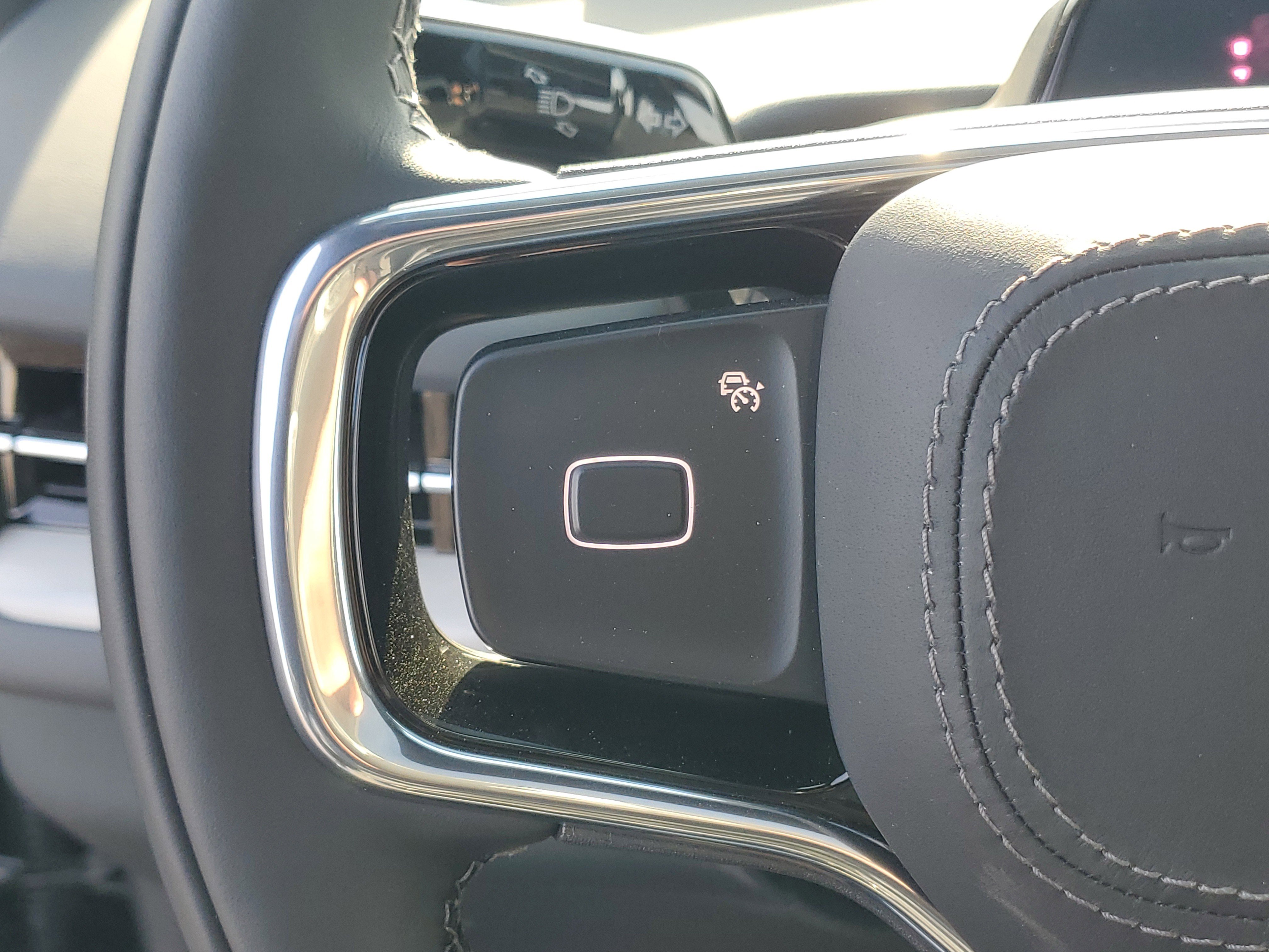 New 2025 Lincoln Navigator Reserve w/ Jet Appearance Package image 17