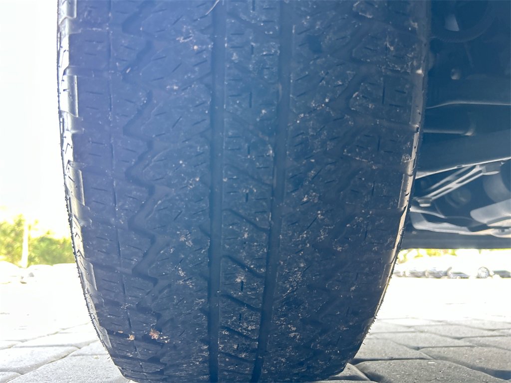 Used 2023 Chevrolet Silverado 1500 LT image 44