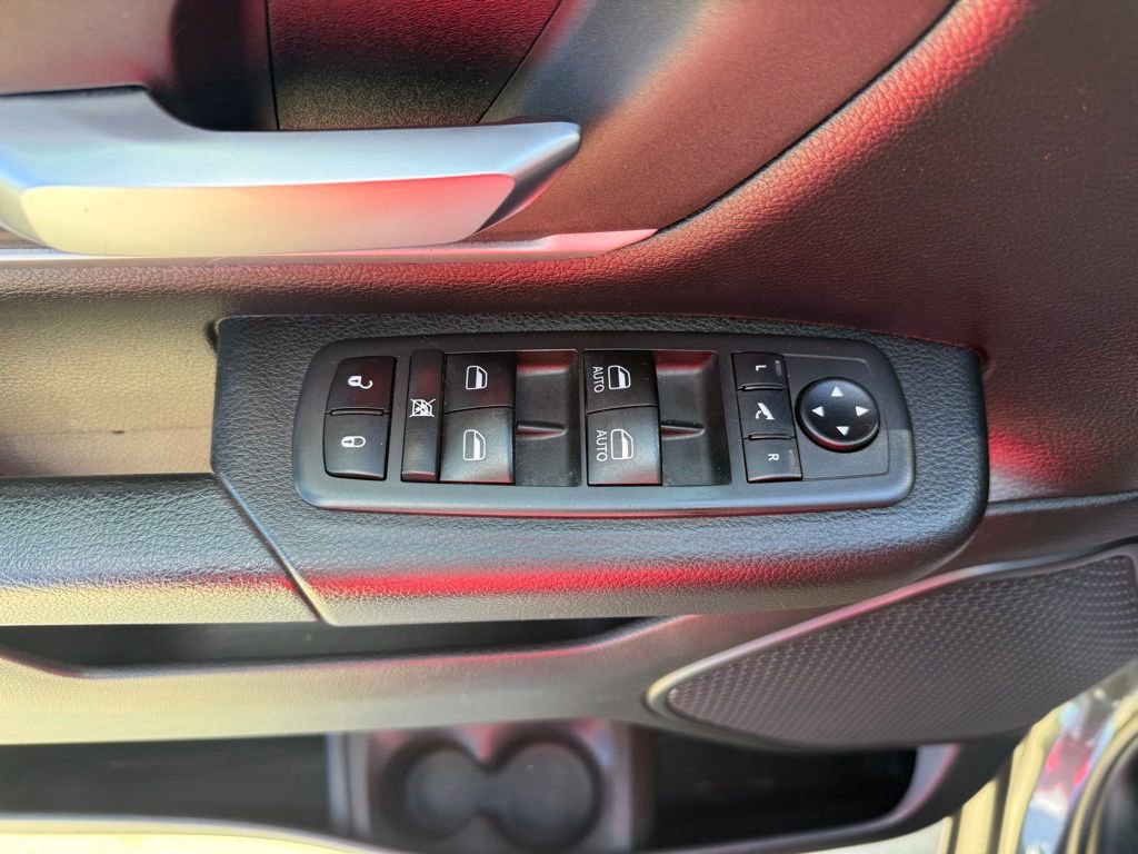 Used 2020 RAM 1500 Big Horn AWD/4WD image 26