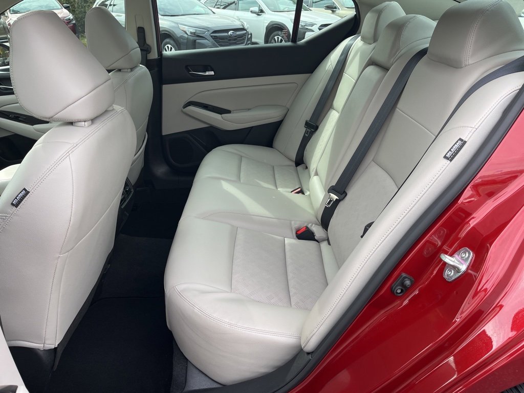 Used 2024 Nissan Altima 2.5 SL image 10