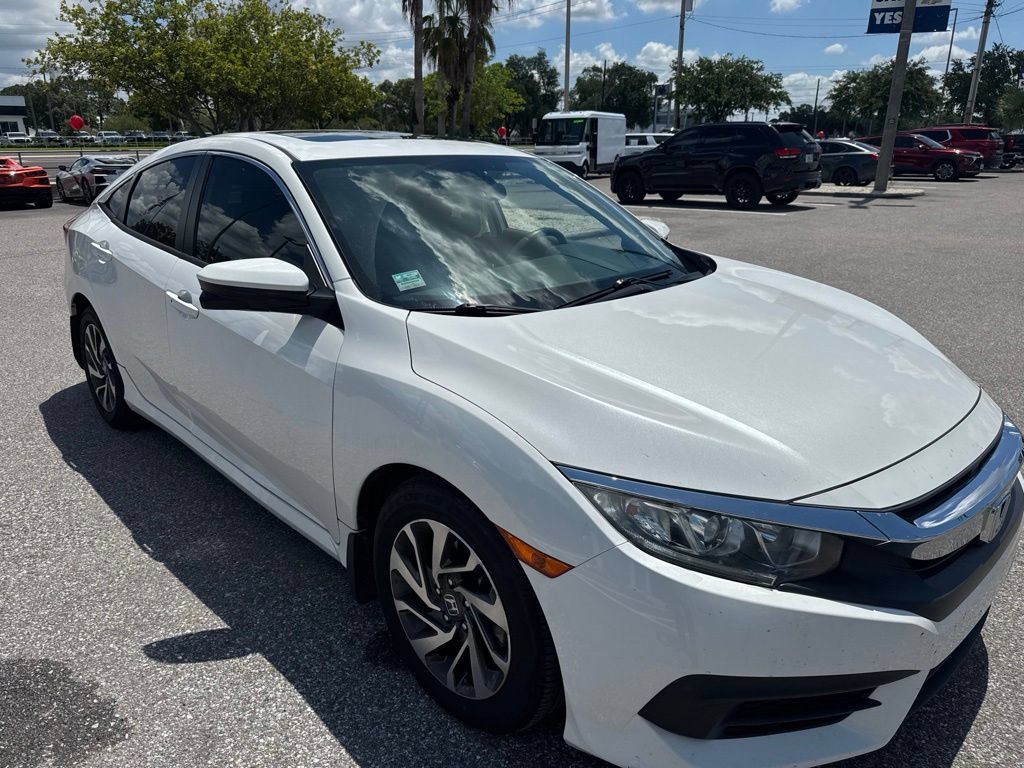 Used 2018 Honda Civic EX image 3