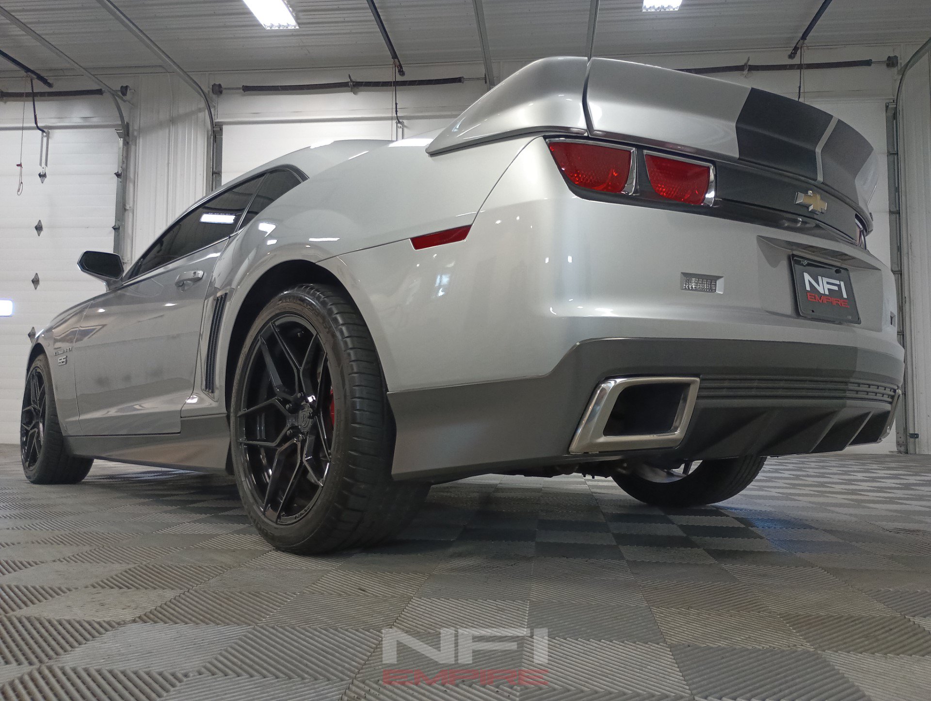 Used 2010 Chevrolet Camaro SS w/ LPO, Ground Effects Package RWD image 21