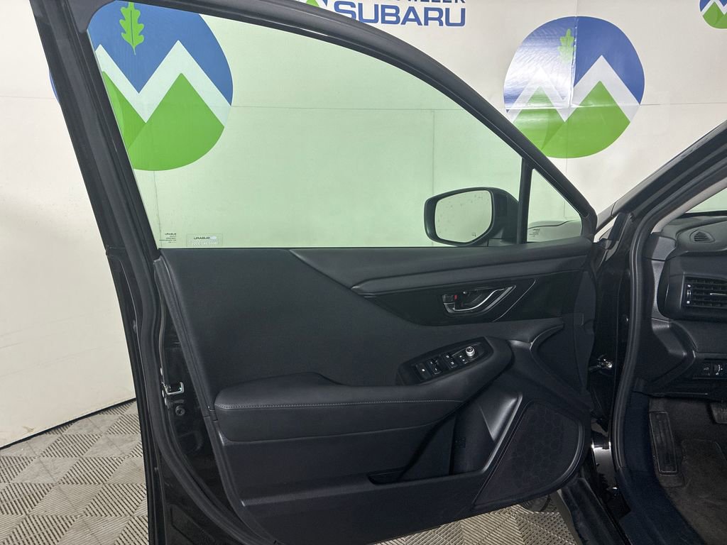Used 2021 Subaru Outback Premium AWD/4WD image 27