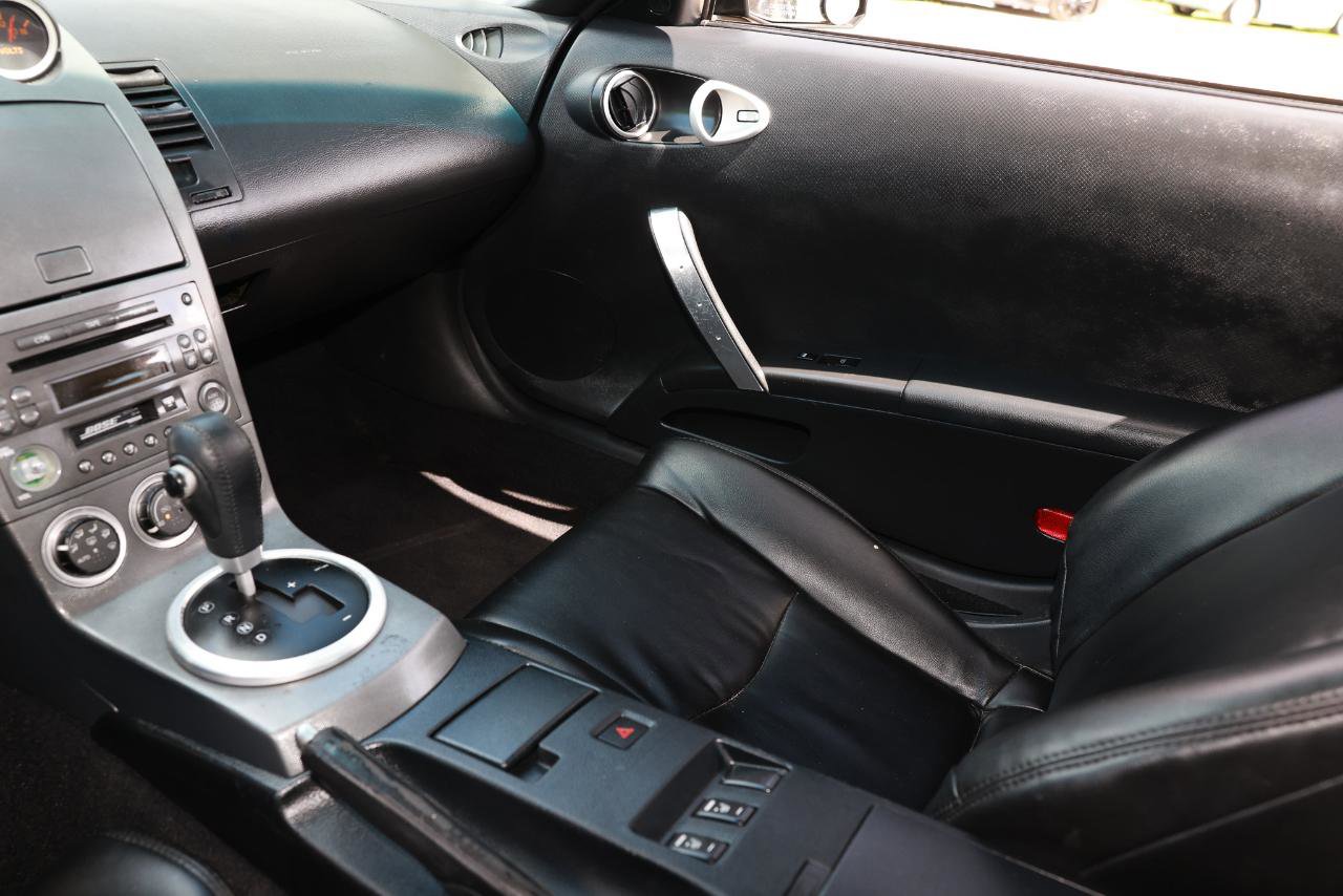 Used 2003 Nissan 350Z Touring RWD image 14