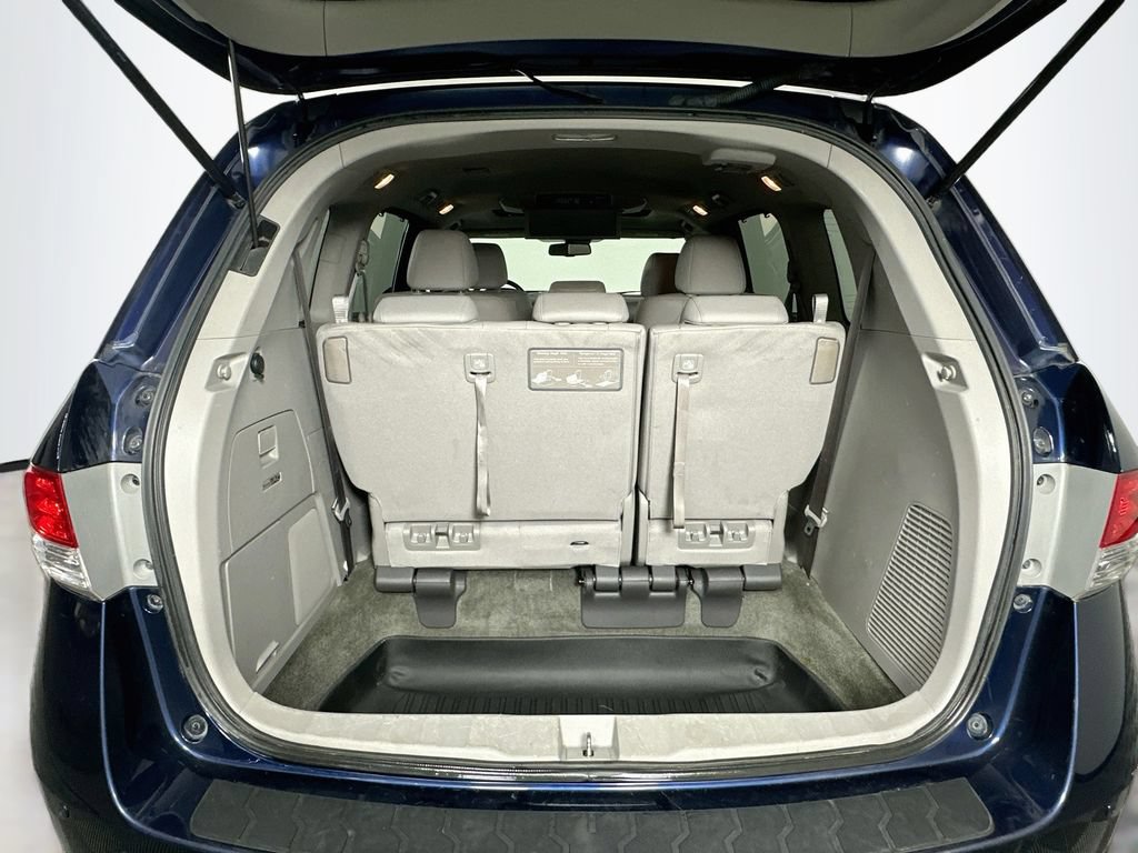 Used 2014 Honda Odyssey Touring image 29