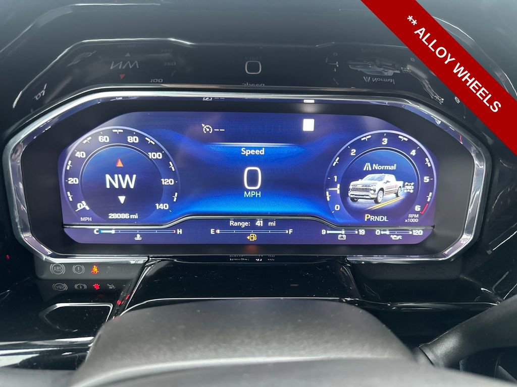 Used 2023 Chevrolet Silverado 1500 LT image 18