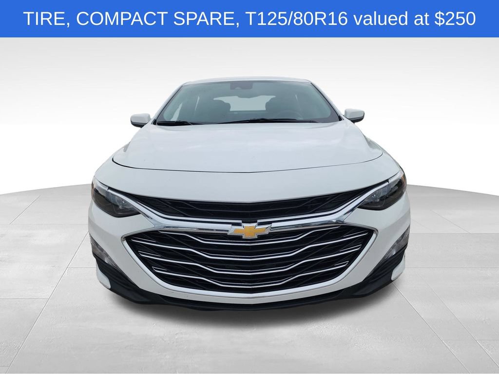 Used 2024 Chevrolet Malibu LT FWD image 2