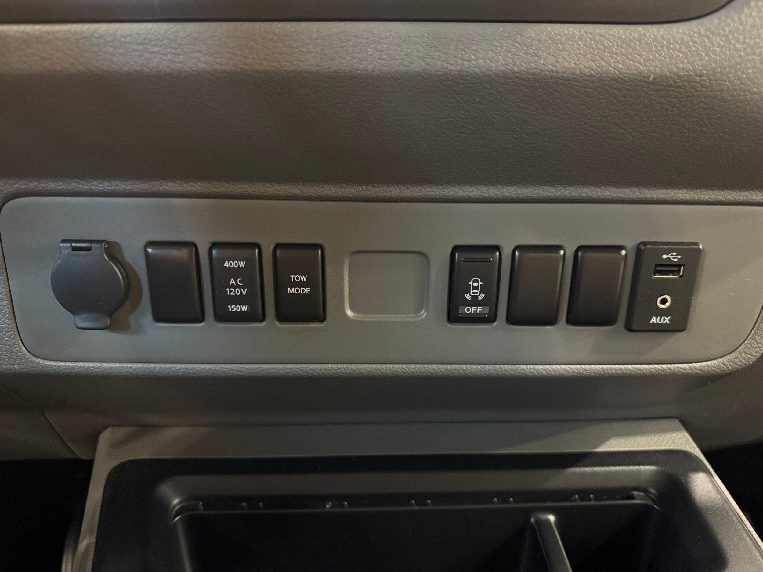 Used 2019 Nissan NV 2500 SV RWD image 15