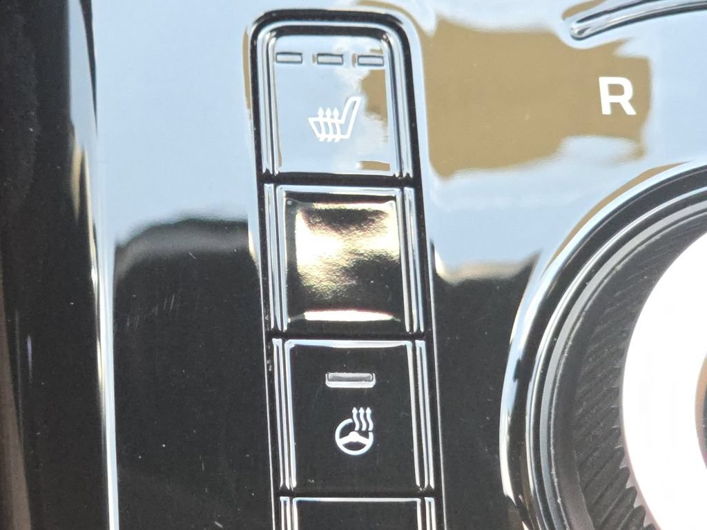 Used 2024 Kia Niro Wind w/ Wind Preserve Package FWD image 5