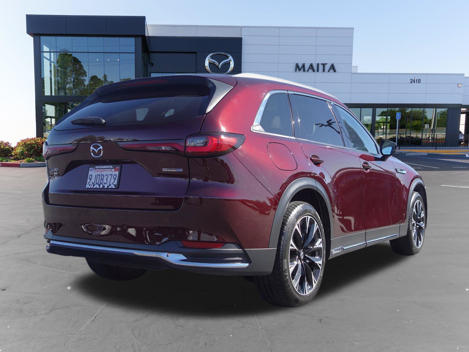 Certified 2024 MAZDA CX-90 Plug-In Hybrid w/ Premium Plus AWD/4WD image 4