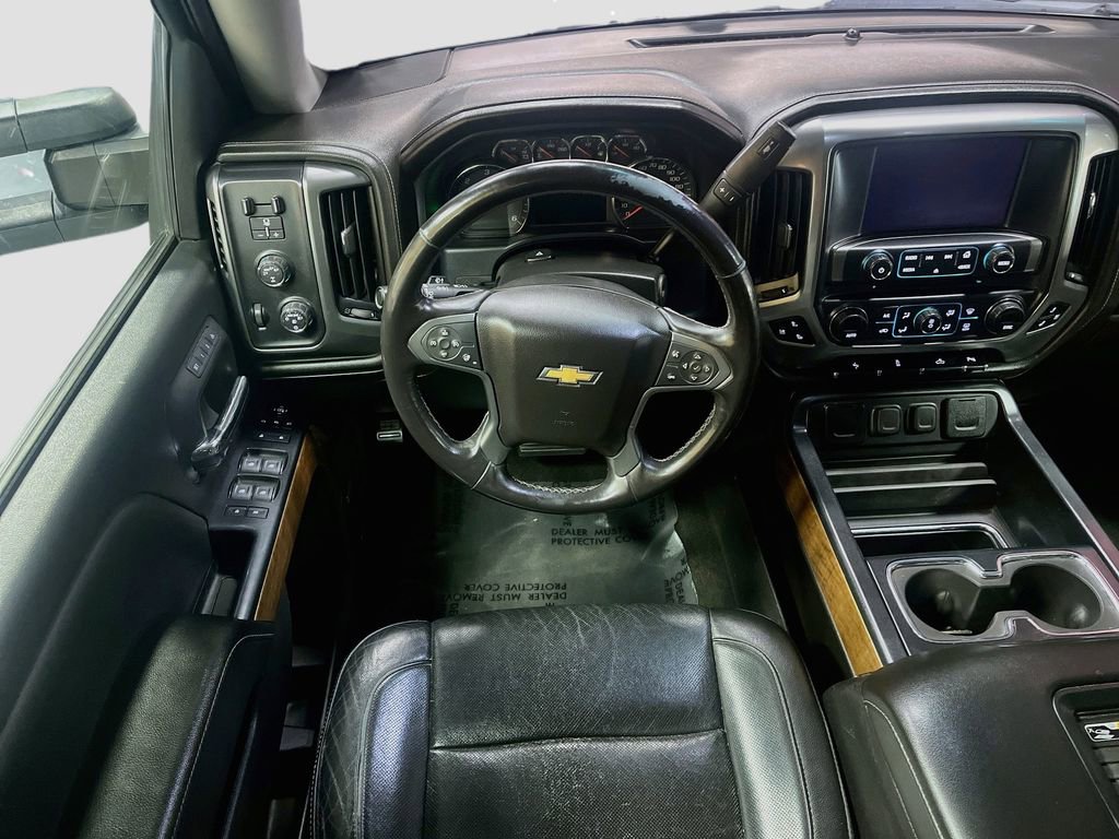 Used 2017 Chevrolet Silverado 1500 LTZ w/ LTZ Plus Package AWD/4WD image 23