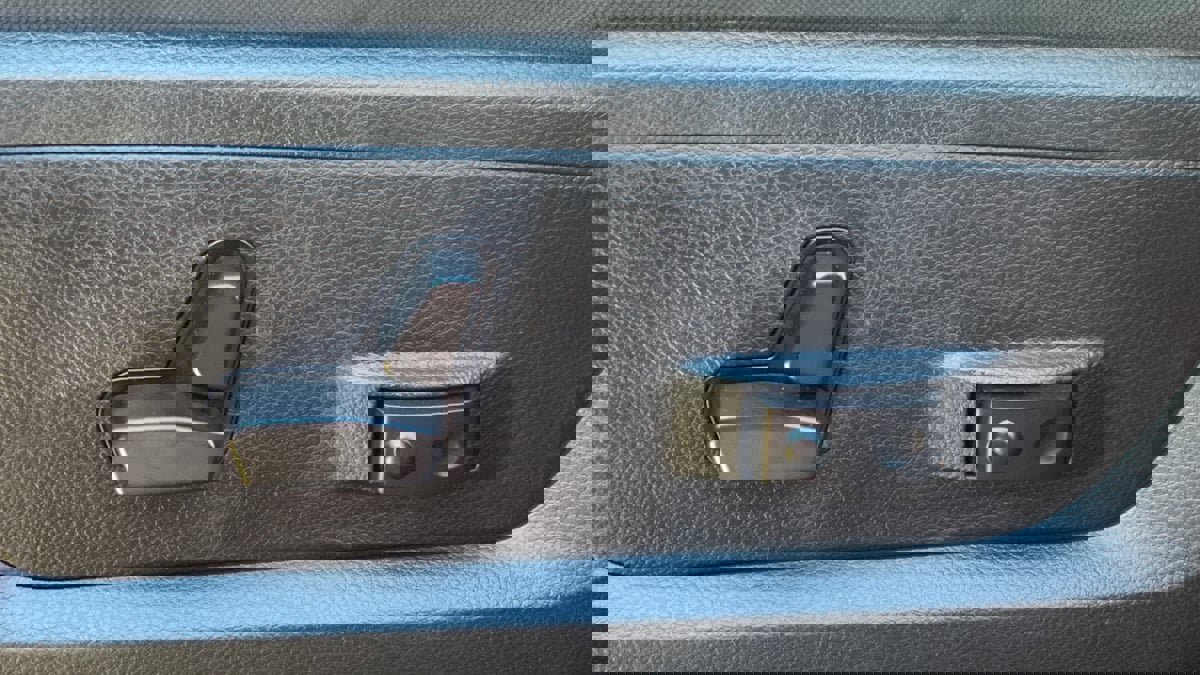 Used 2024 RAM 2500 Big Horn w/ Bed Utility Group image 19