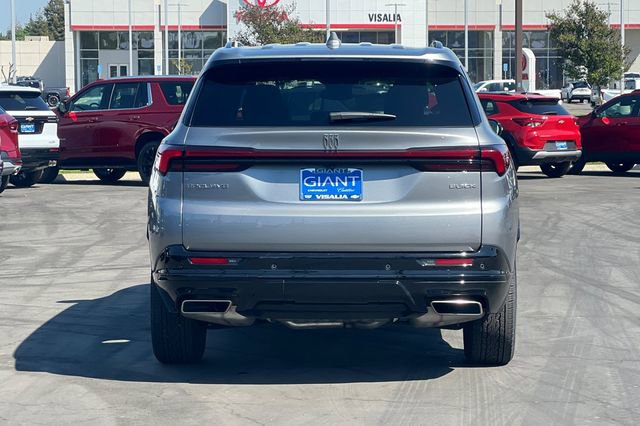 Used 2025 Buick Enclave Sport Touring image 5