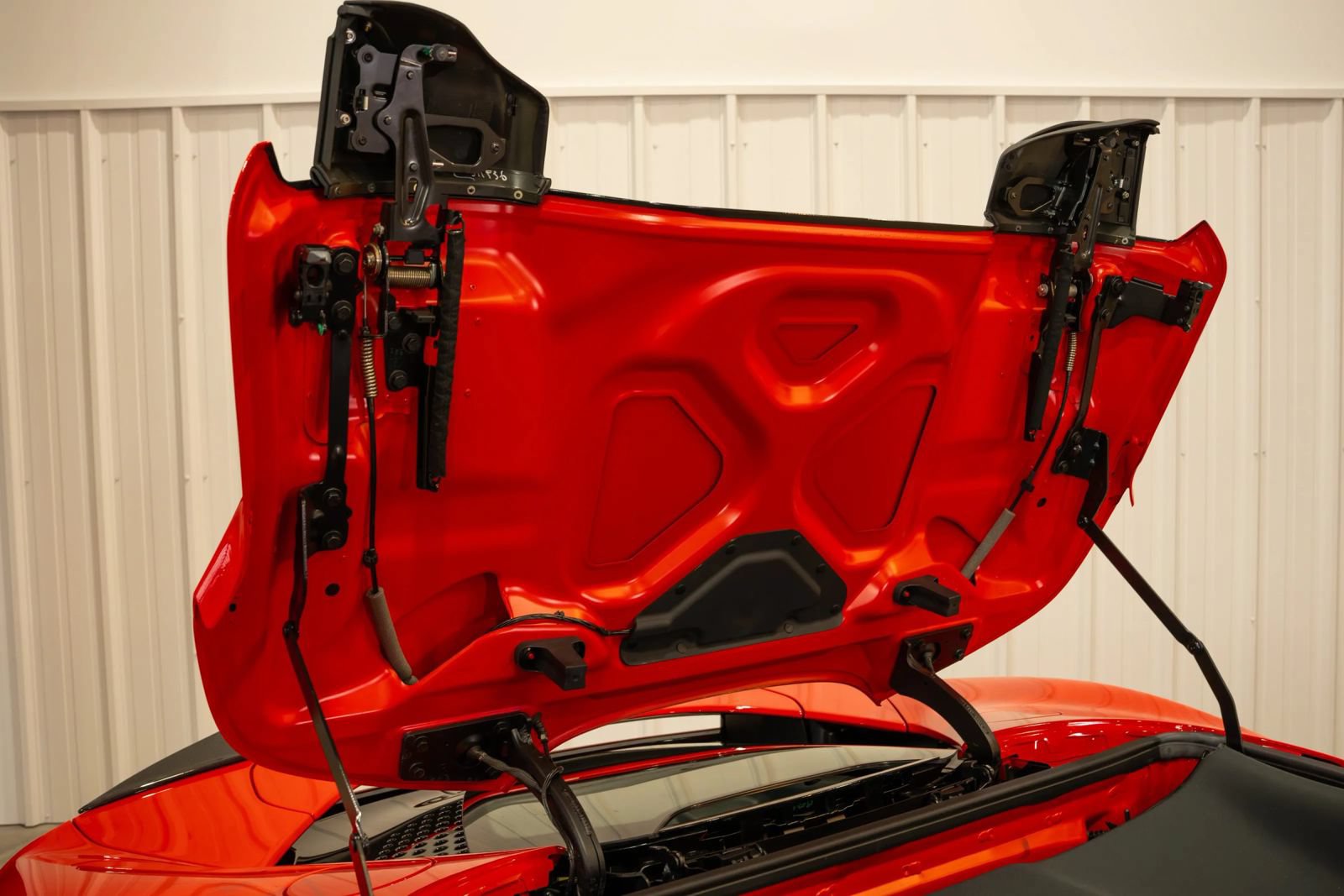 Used 2023 Ferrari SF90 Spider AWD/4WD image 36