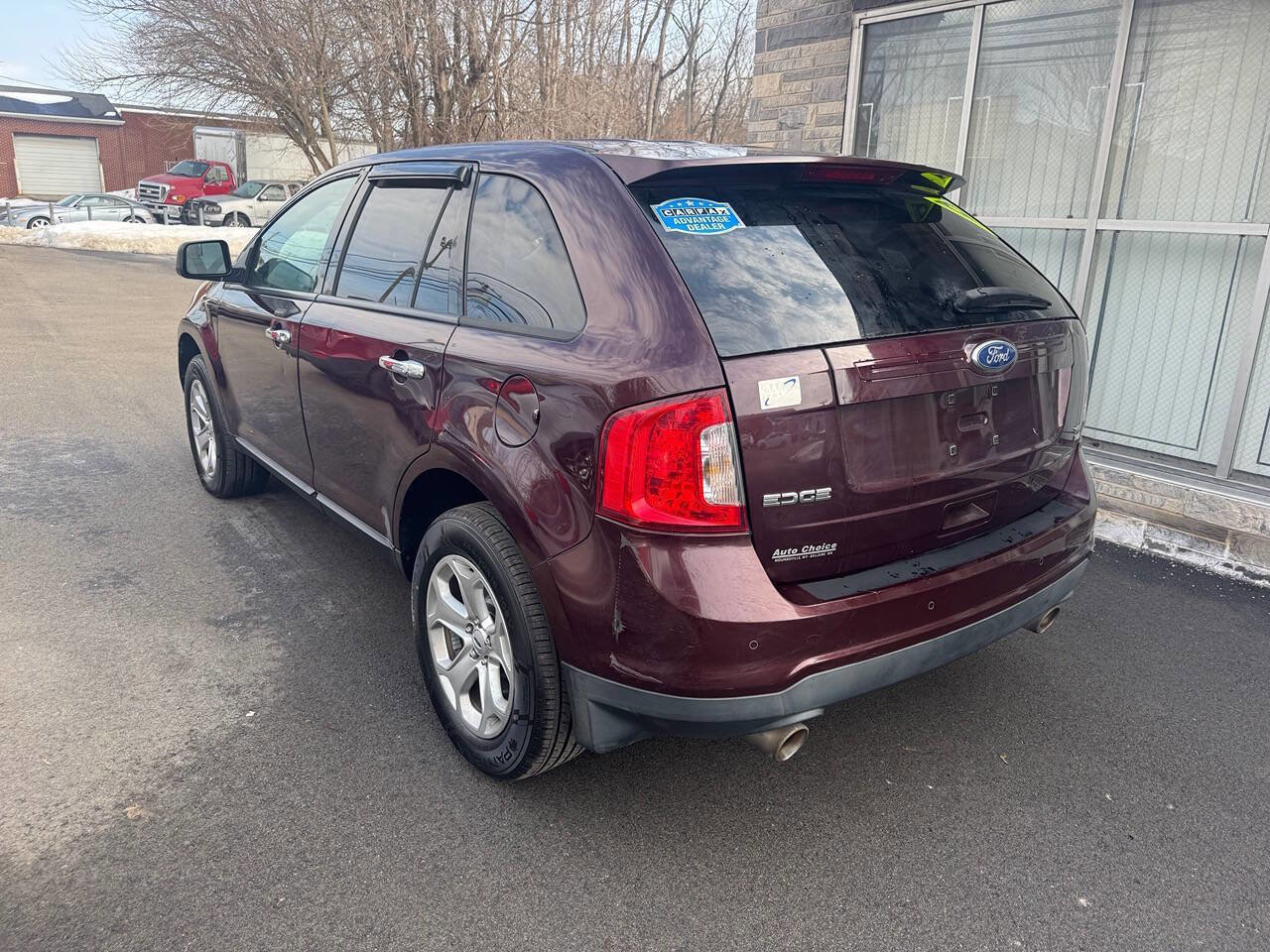 Used 2011 Ford Edge SEL image 3