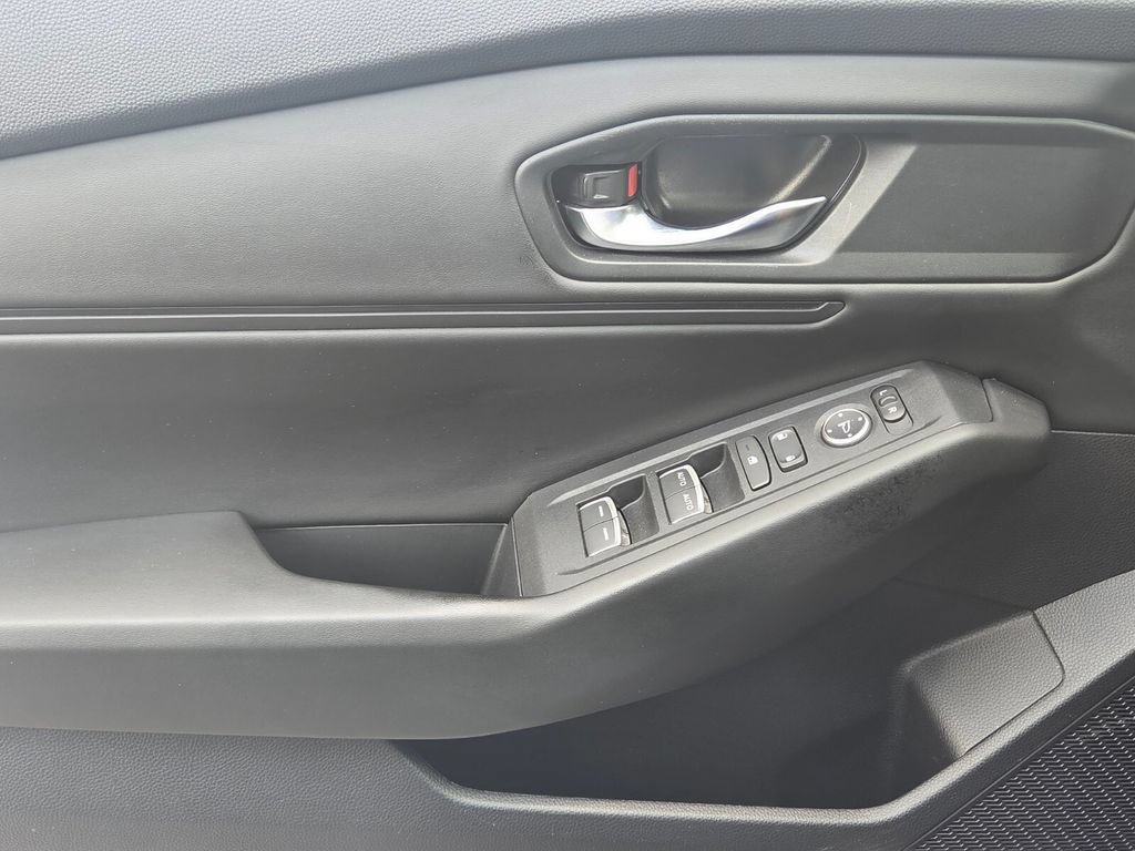 Certified 2024 Honda Accord EX image 31