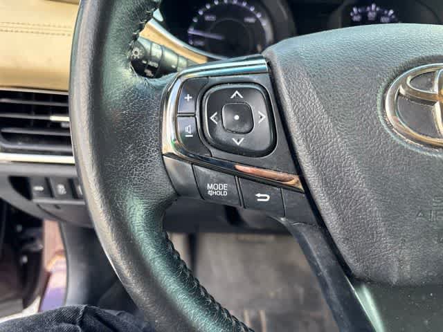 Used 2014 Toyota Avalon XLE Touring FWD image 11