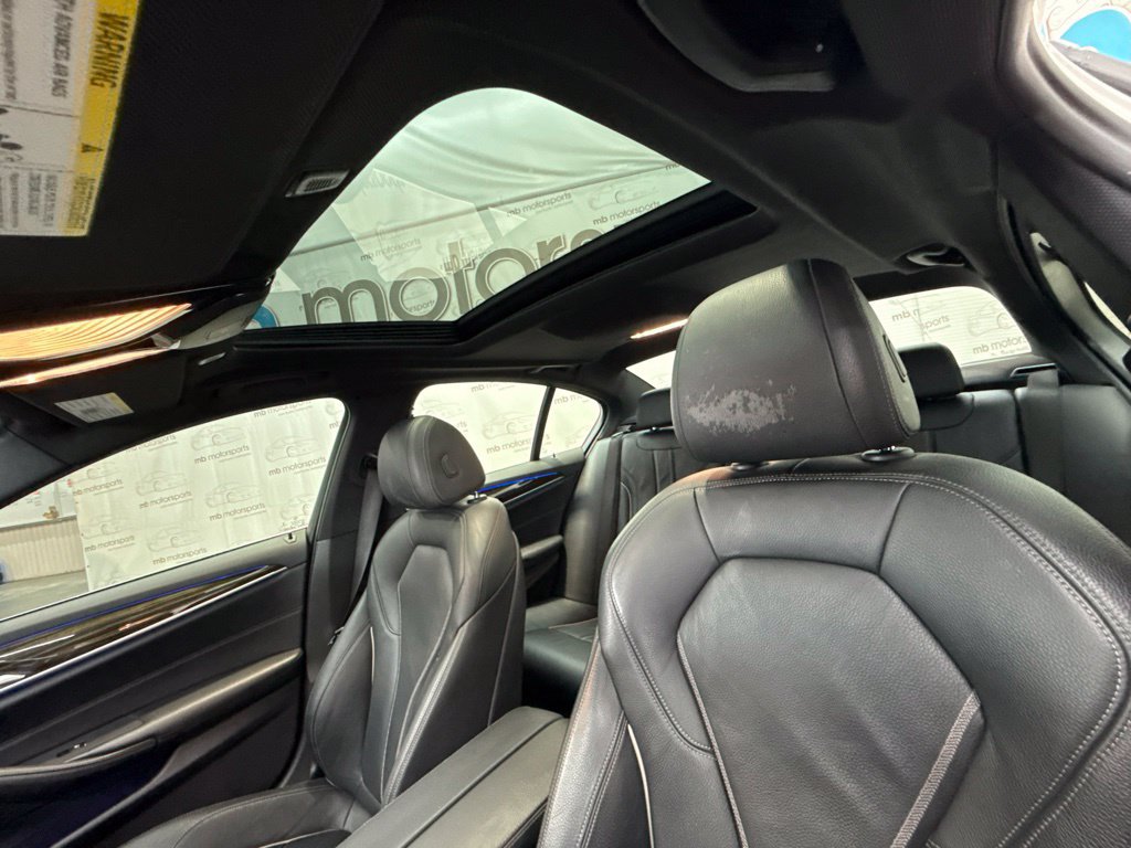 Used 2018 BMW 530i xDrive AWD/4WD image 28