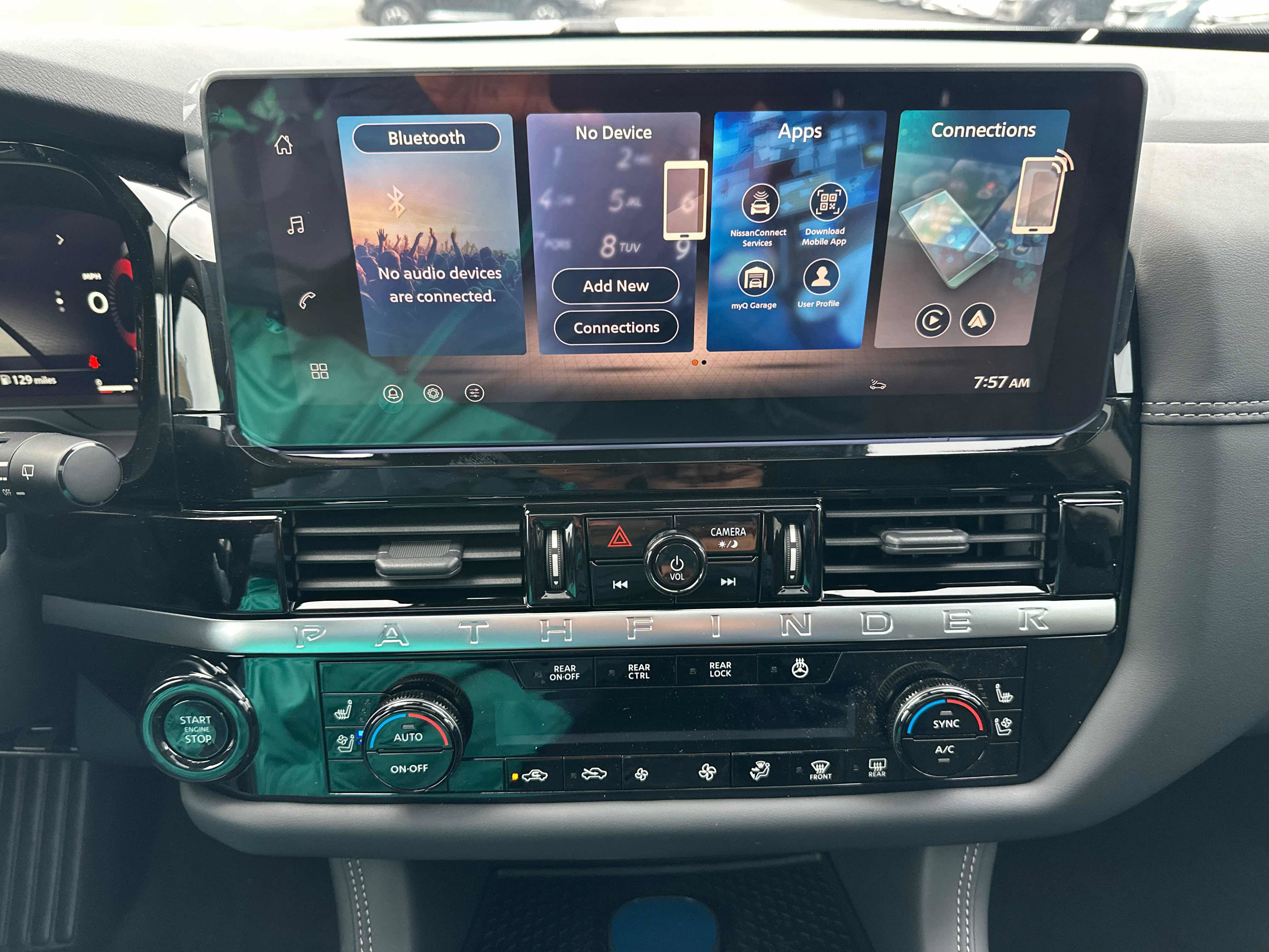 New 2026 Nissan Pathfinder Platinum AWD/4WD image 34