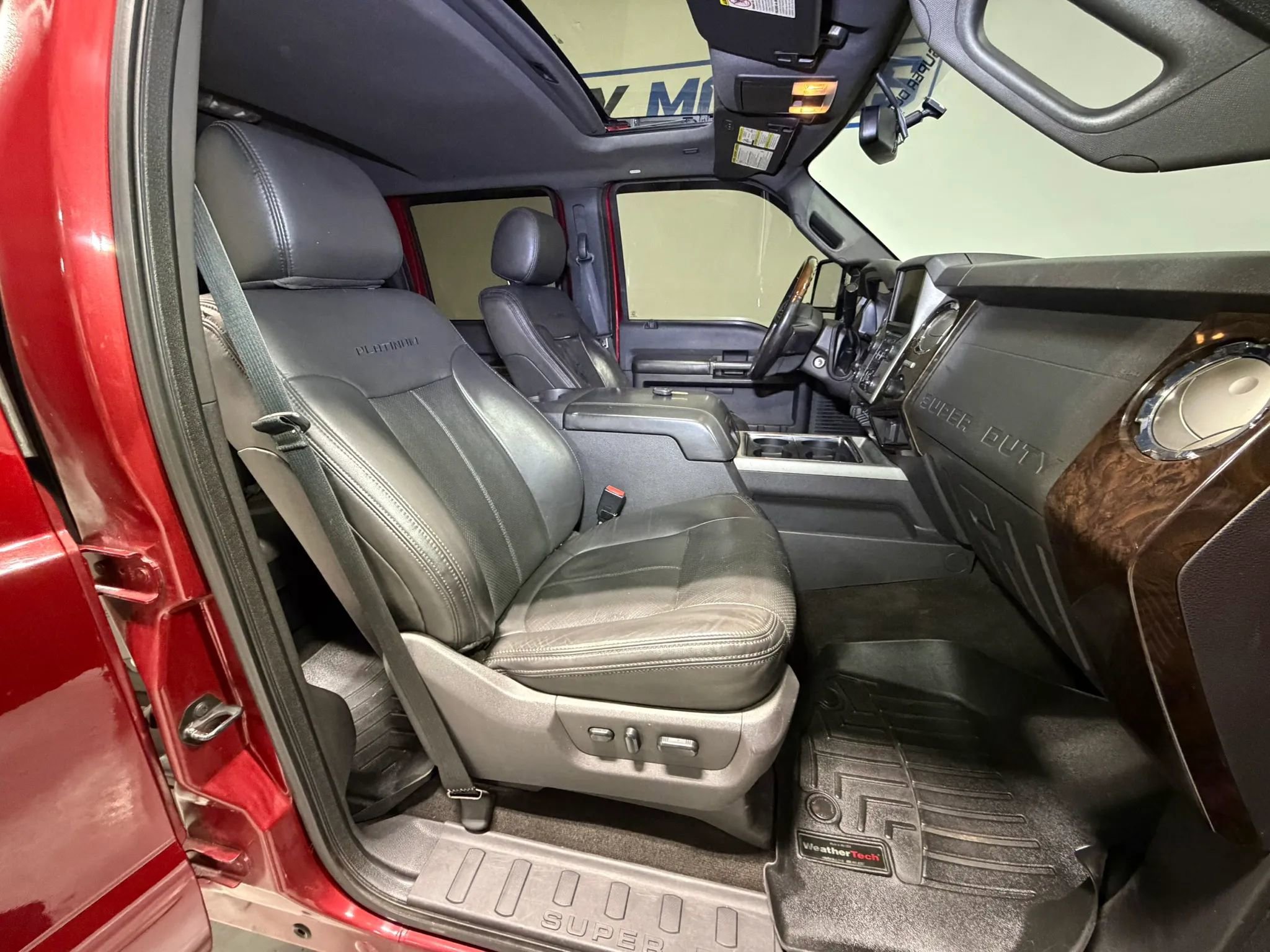 Used 2015 Ford F350 Platinum w/ FX4 Off-Road Package image 18