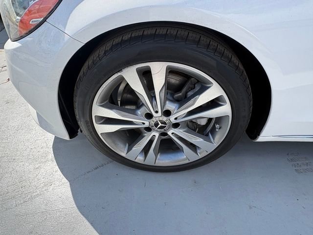 Used 2019 Mercedes-Benz C 300 Sedan w/ Premium Package image 3