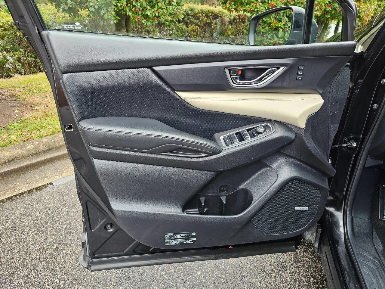 Used 2019 Subaru Ascent Limited image 10