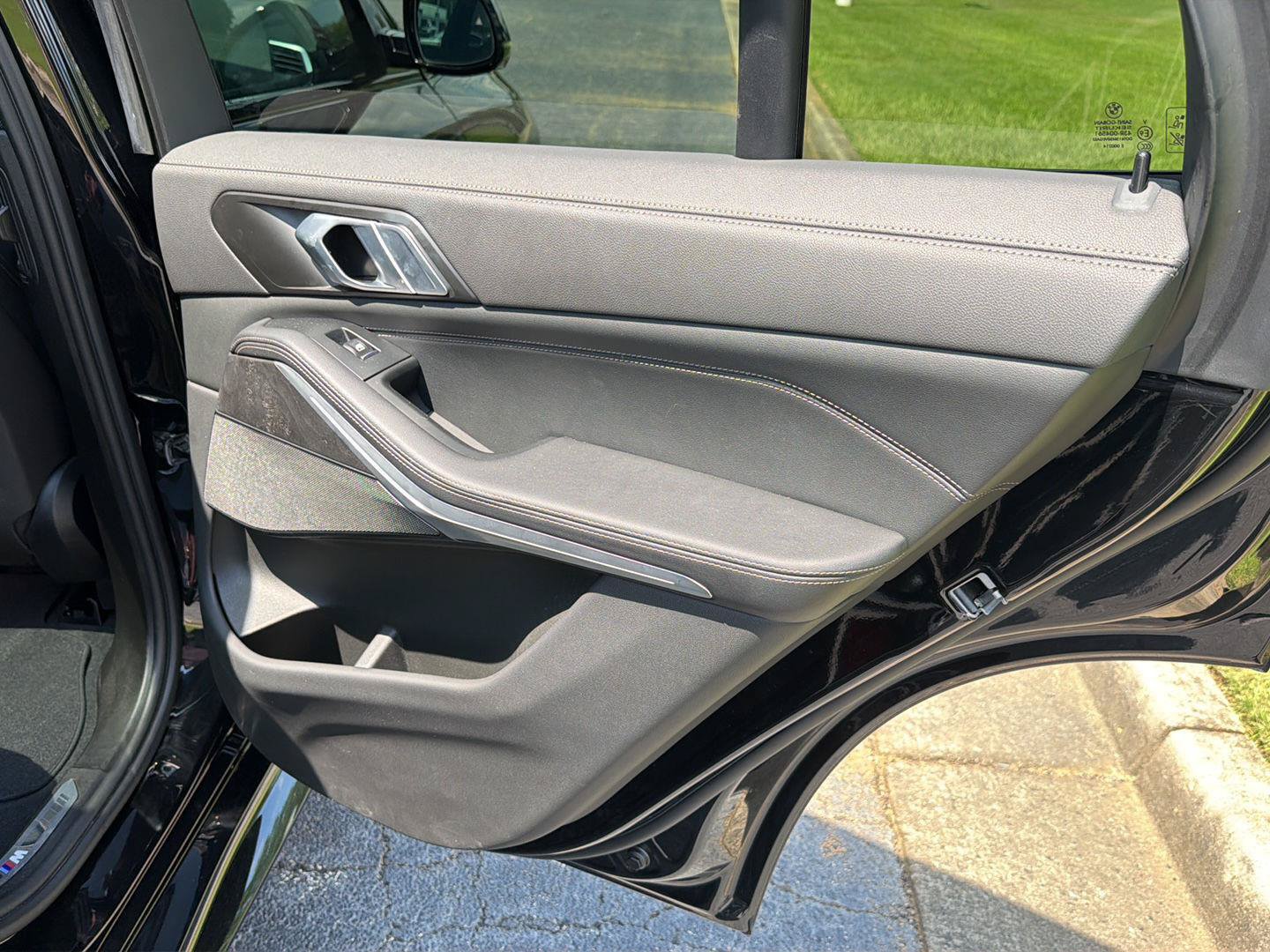 Used 2023 BMW X5 sDrive40i w/ M Sport Package RWD image 15