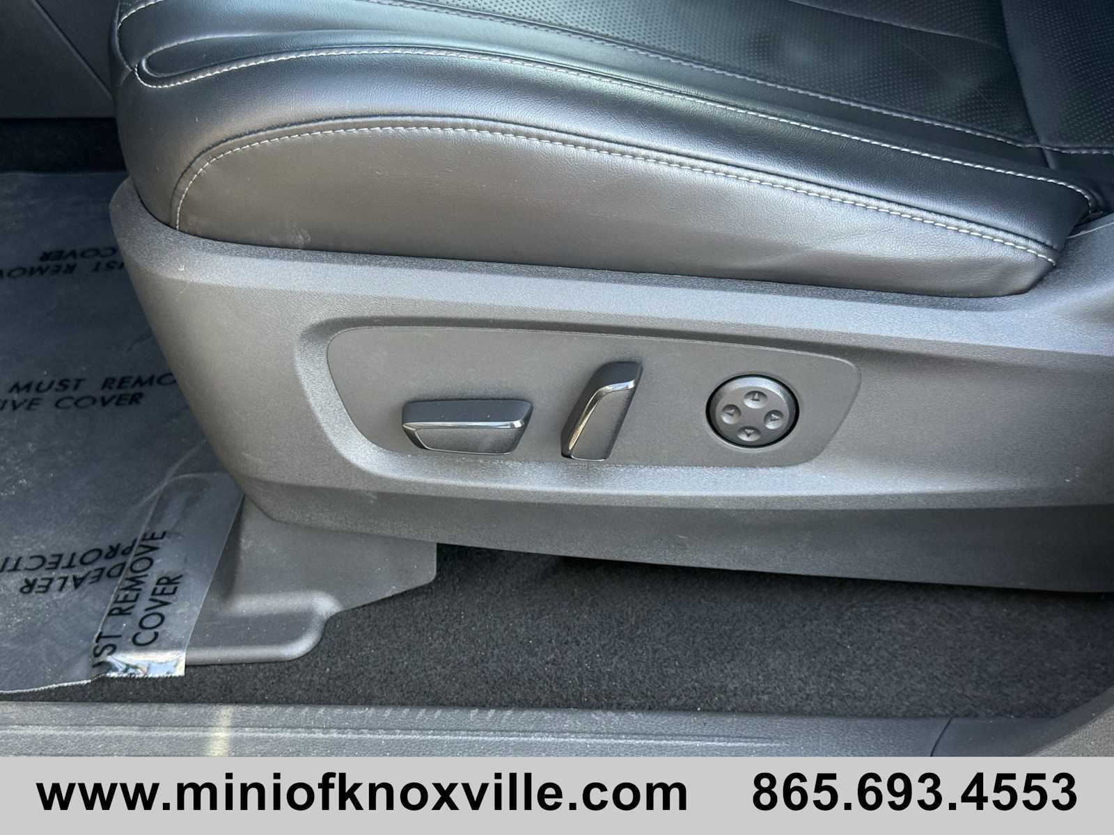 Used 2023 INFINITI QX60 Luxe w/ Cargo Package image 11