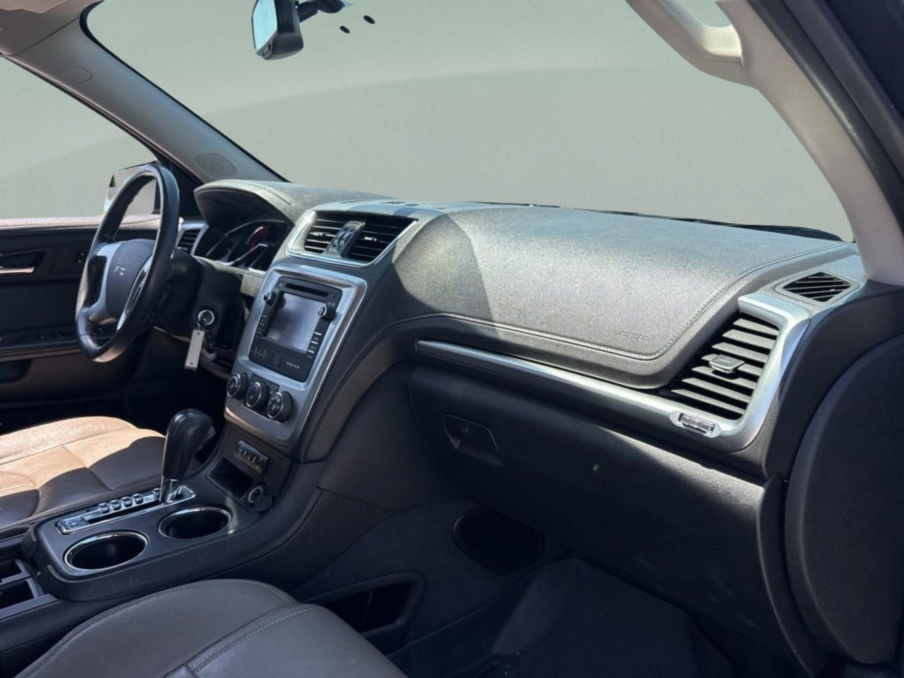 Used 2014 GMC Acadia SLE image 33