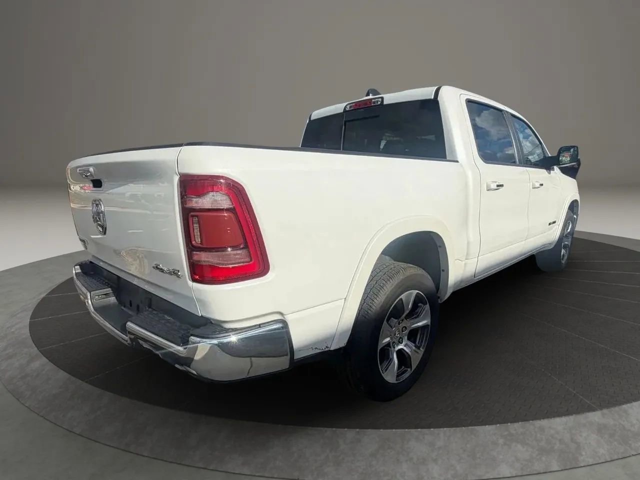 Used 2020 RAM 1500 Laramie image 5
