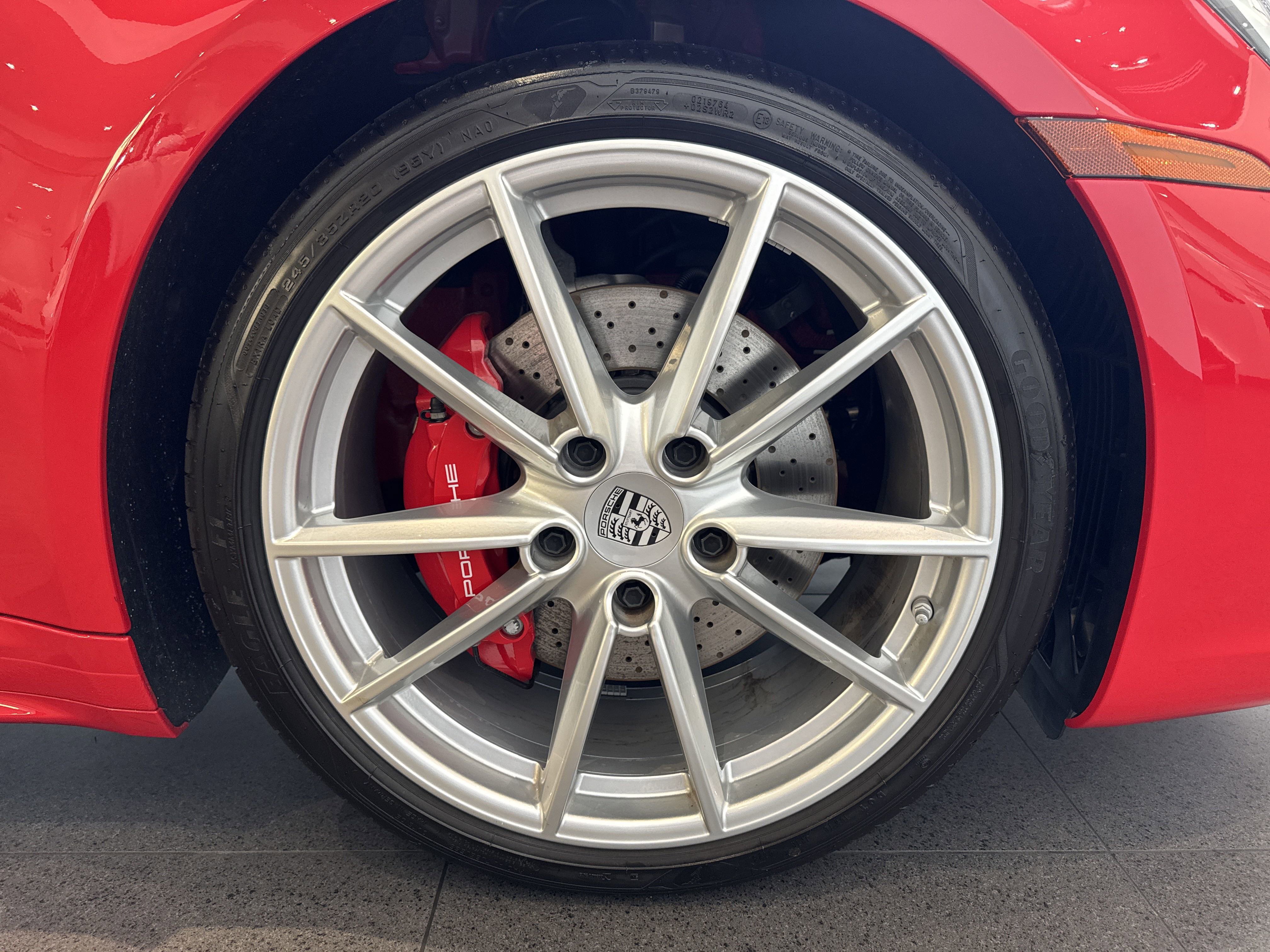 Certified 2024 Porsche 911 Targa 4S image 9