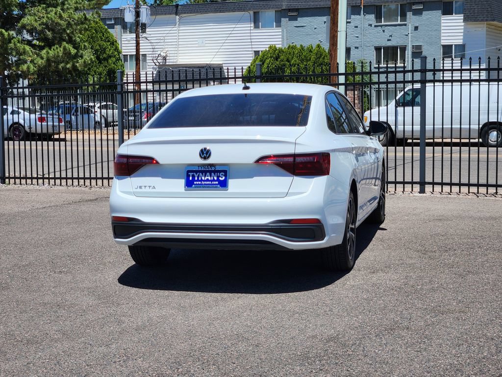 Used 2024 Volkswagen Jetta Sport FWD image 7