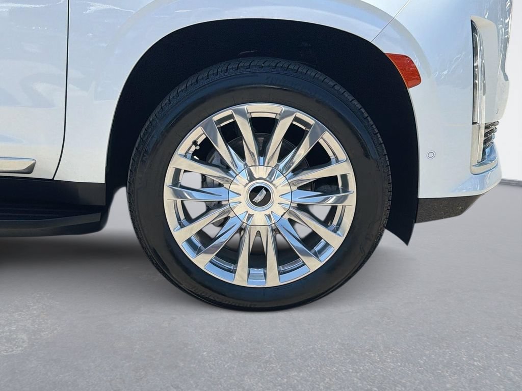 Certified 2023 Cadillac Escalade ESV Premium Luxury AWD/4WD image 38