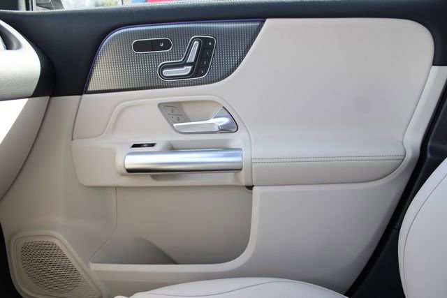 Used 2023 Mercedes-Benz GLA 250 4MATIC image 17