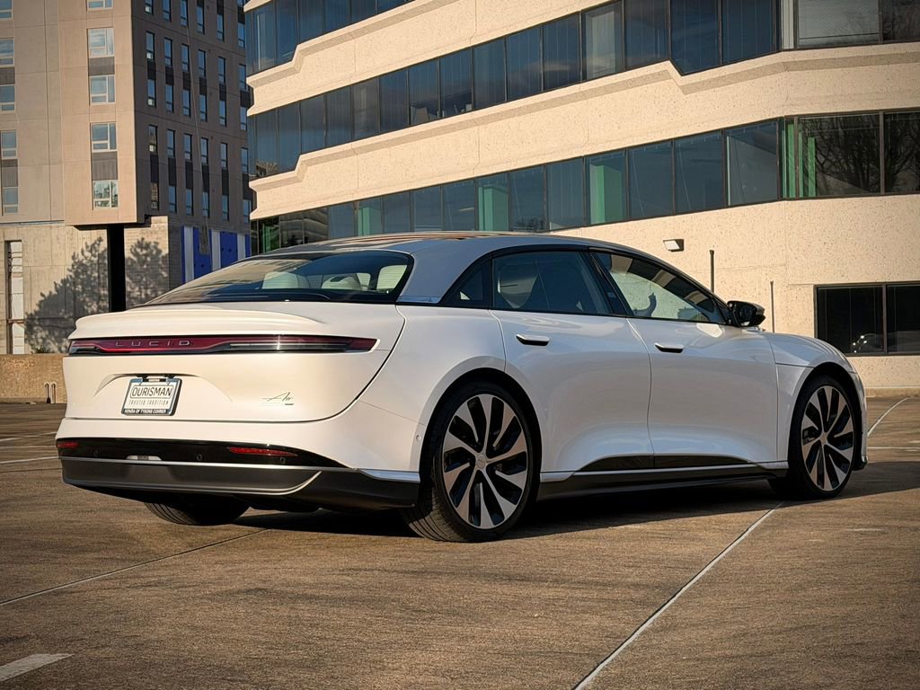 Used 2023 Lucid Air Grand Touring image 5