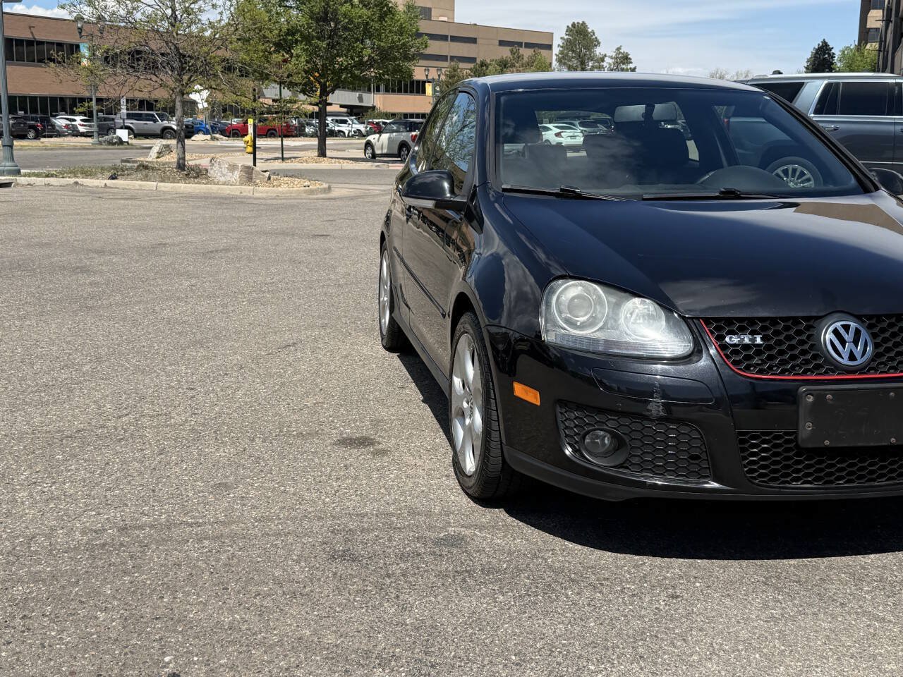 Used 2009 Volkswagen GTI 2-Door FWD image 4