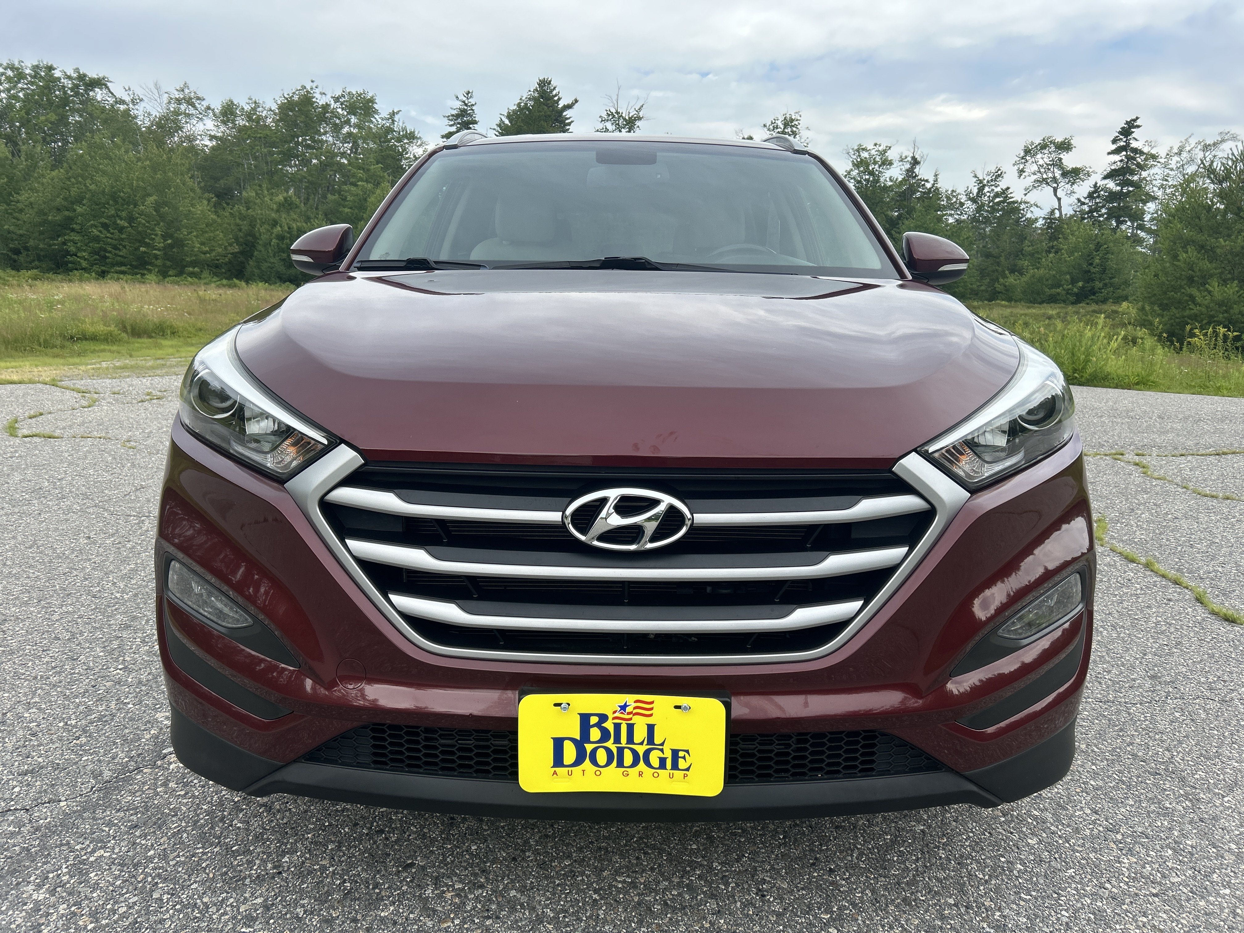 Used 2017 Hyundai Tucson SE Plus AWD/4WD image 2