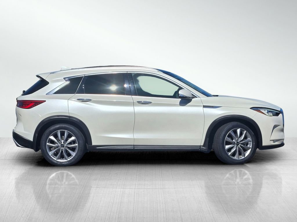 Used 2020 INFINITI QX50 Luxe w/ Navigation Package image 3