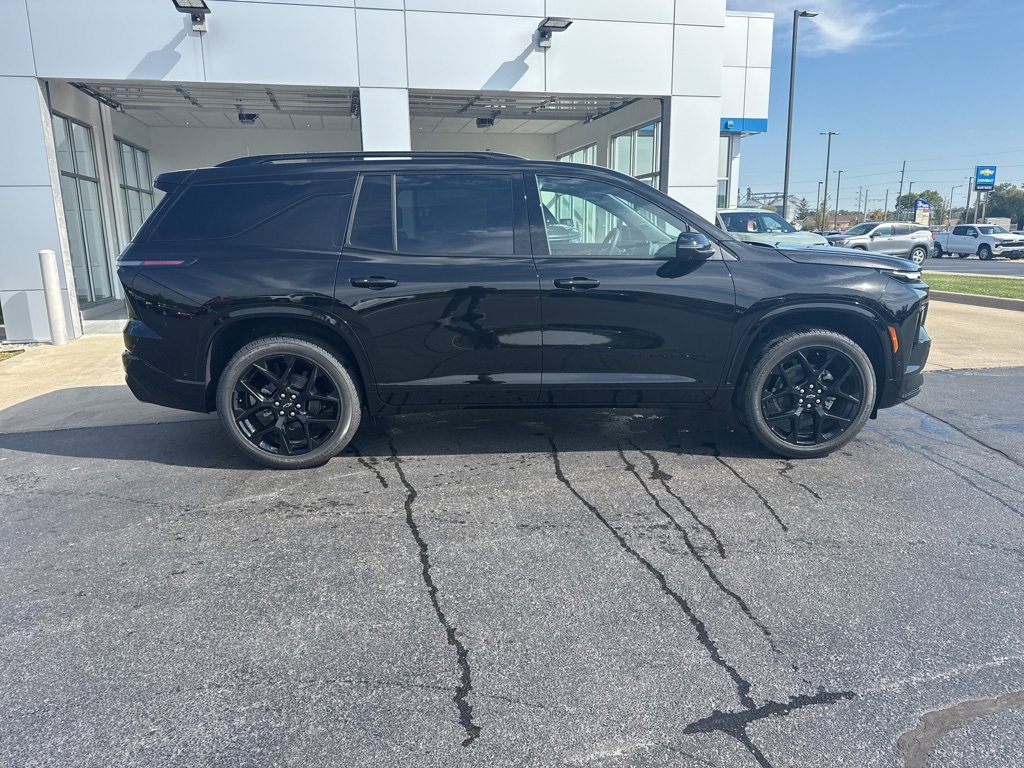 New 2026 Chevrolet Traverse RS image 8