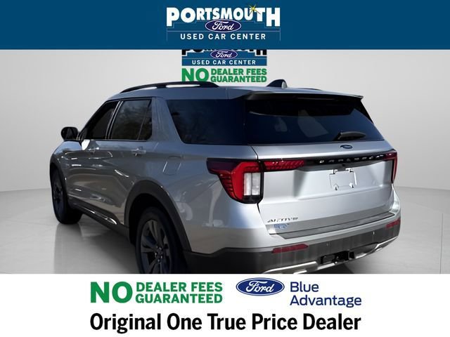 Used 2025 Ford Explorer Active w/ Active Comfort Package image 32