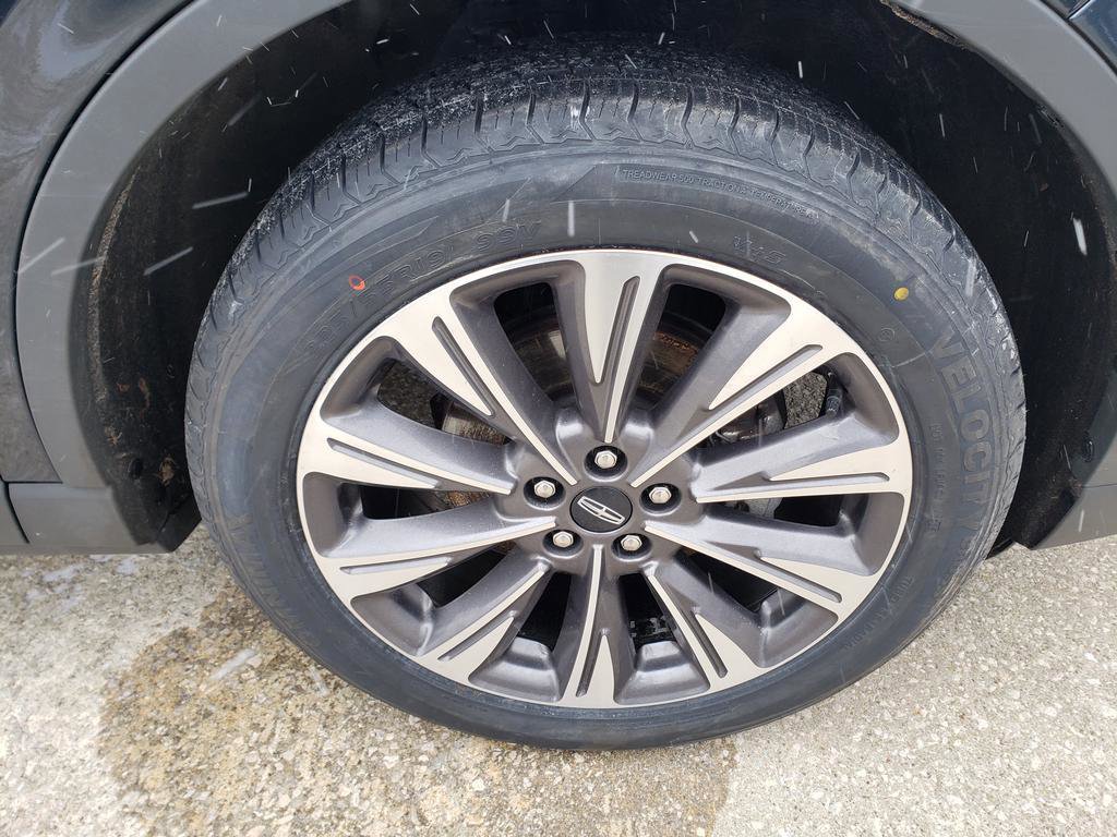 Used 2021 Lincoln Corsair Reserve w/ Elements Package image 45