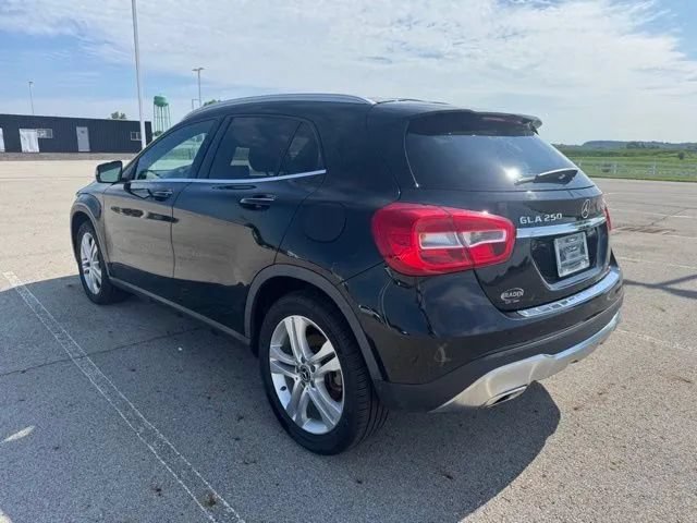 Used 2018 Mercedes-Benz GLA 250 4MATIC image 5