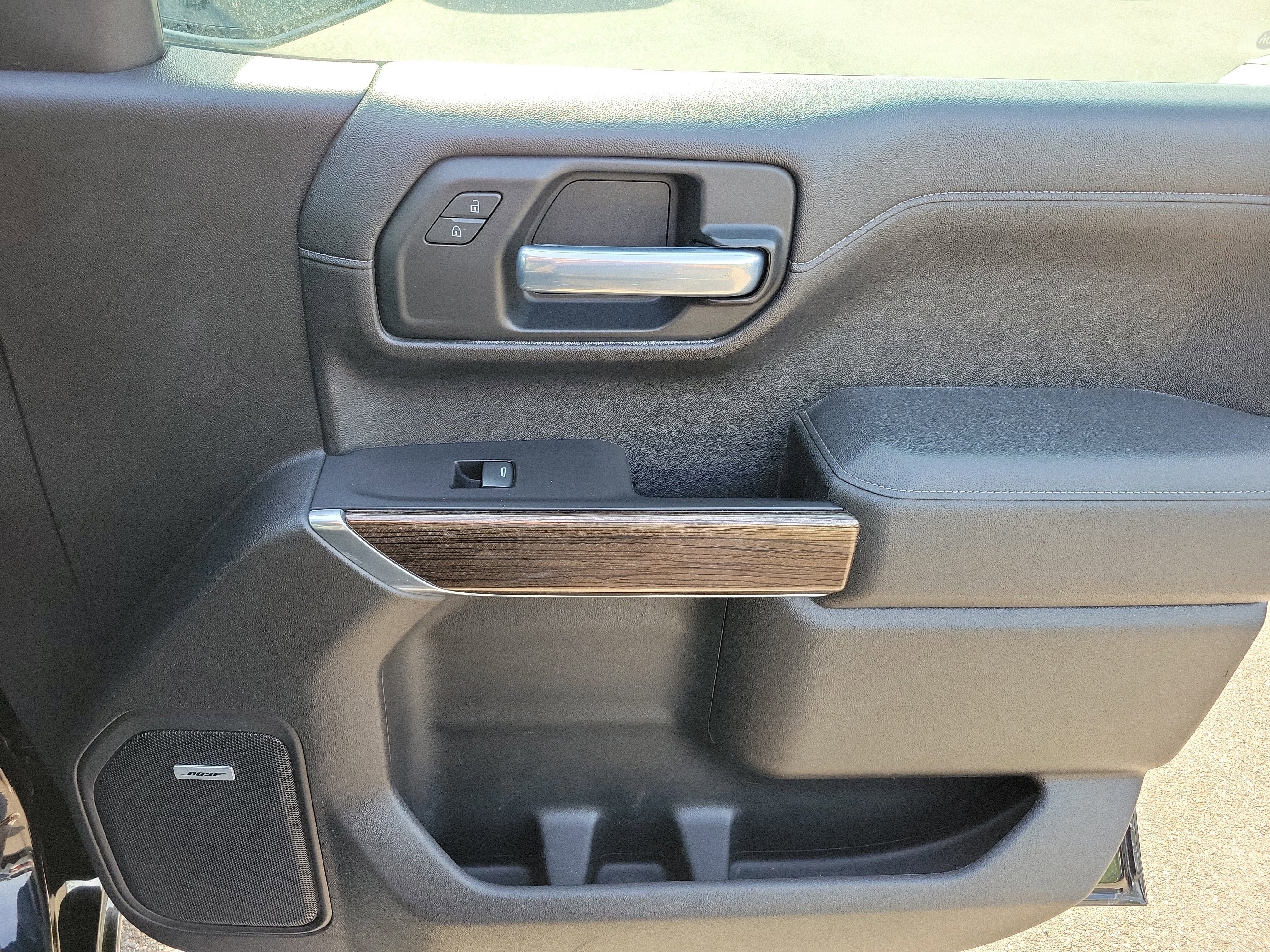 Used 2019 Chevrolet Silverado 1500 RST w/ All-Star Edition image 10