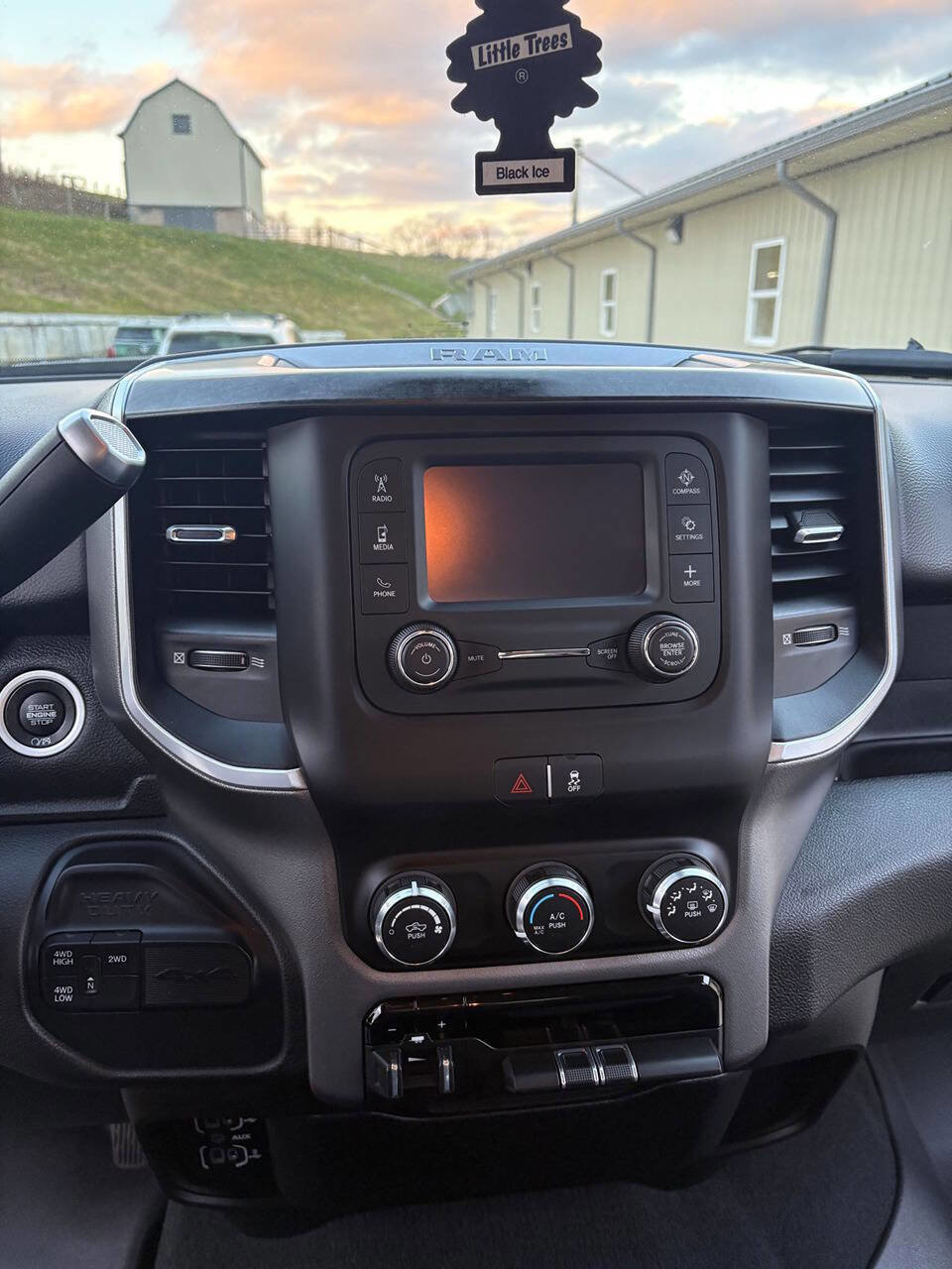 Used 2019 RAM 3500 Big Horn image 15