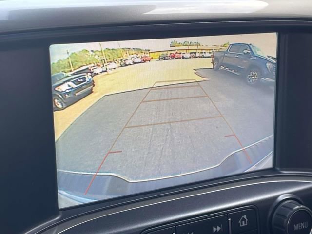 Used 2018 Chevrolet Silverado 1500 High Country image 19