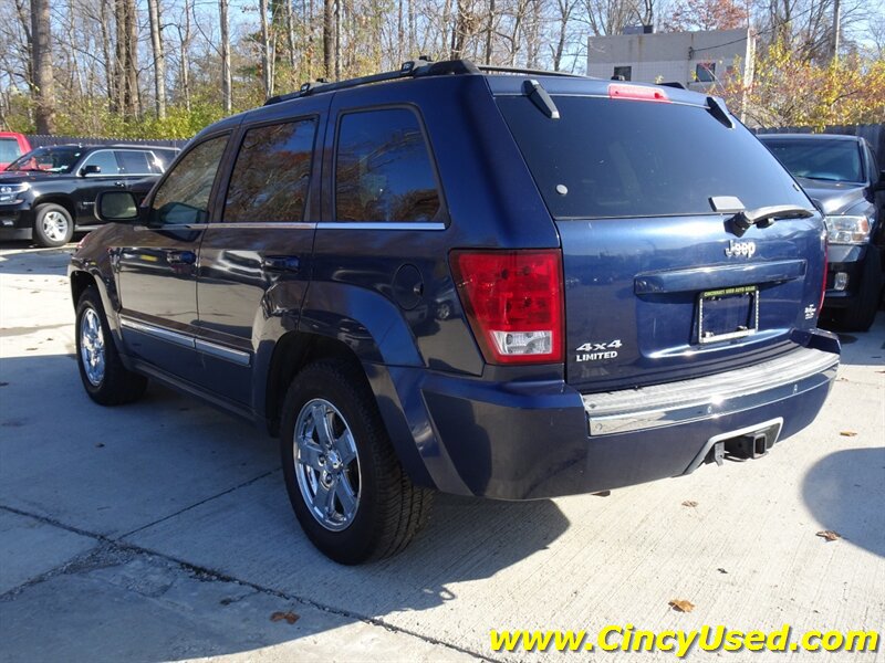 Used 2006 Jeep Grand Cherokee Limited AWD/4WD image 9