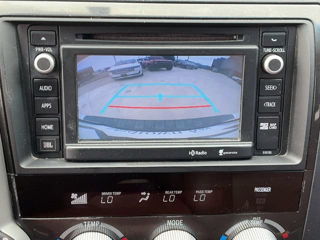 Used 2016 Toyota Sequoia Platinum RWD image 28