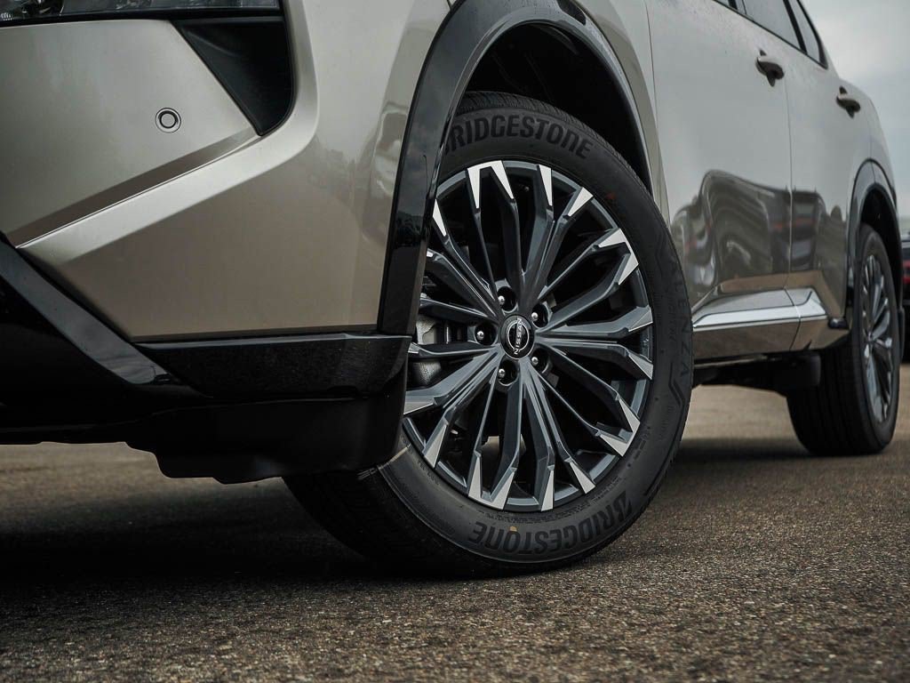 New 2026 Nissan Rogue Platinum AWD/4WD image 6