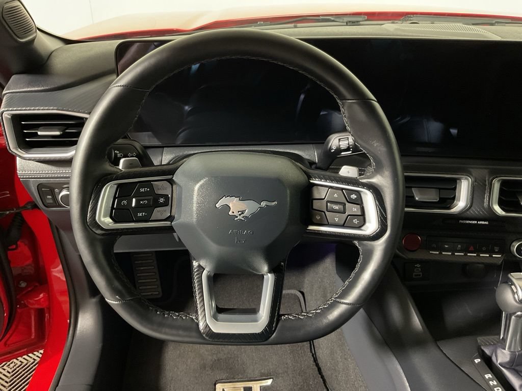 Used 2025 Ford Mustang GT Premium RWD image 25